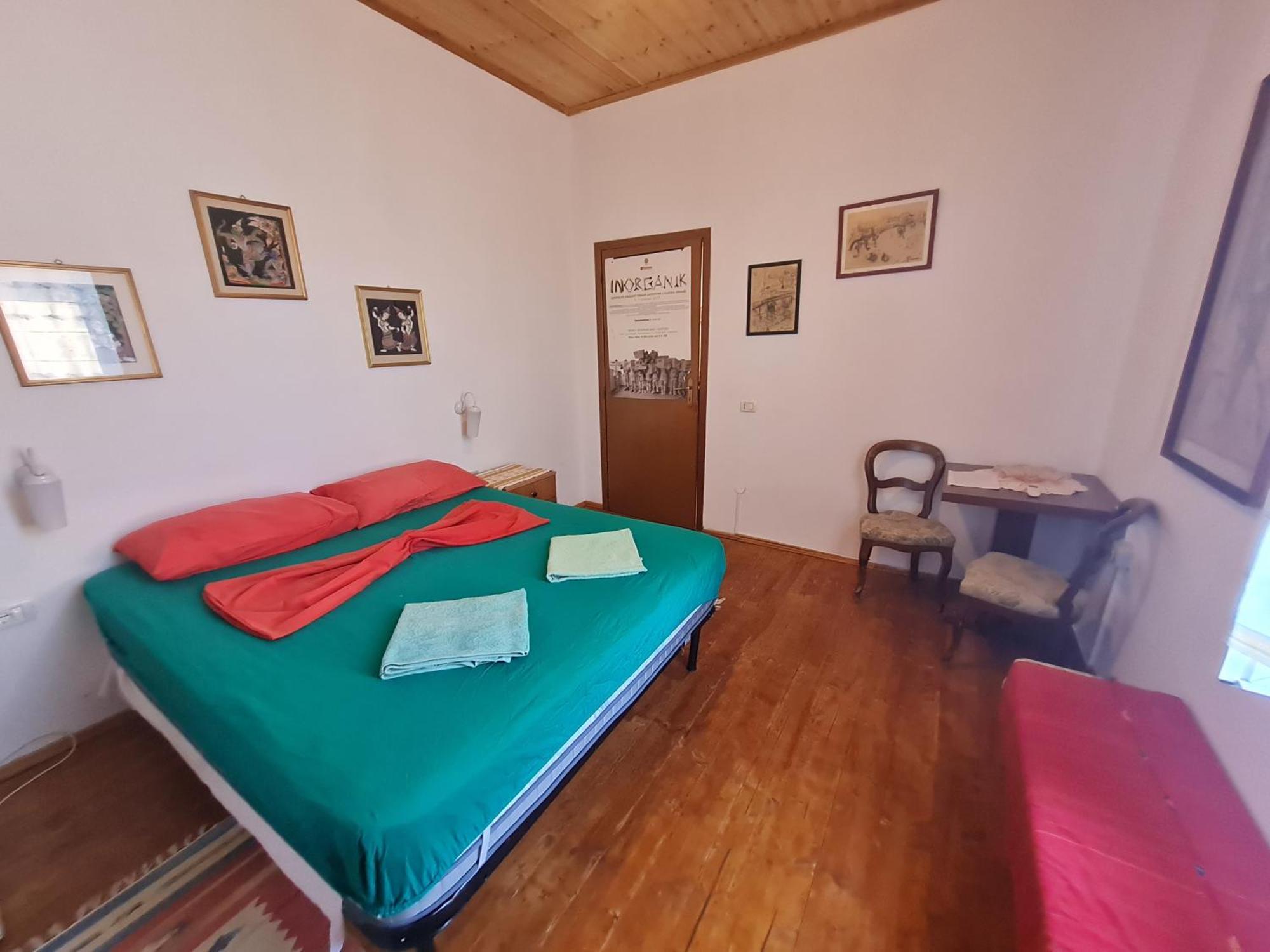 Mi Casa Es Tu Casa - Shkodra Backpackers Hostel Rom bilde